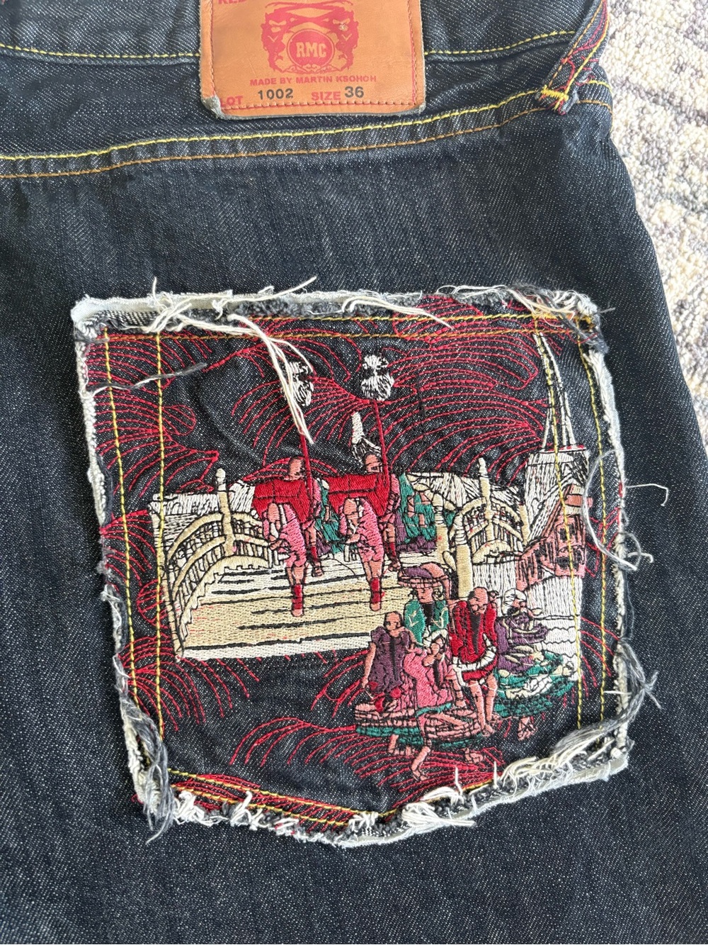 Men's Dark Wash Denim Jean Shorts - Classic Relaxed Fit - Picture 13 of 14